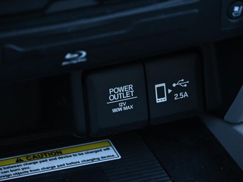 Used 2020 Honda Pilot Elite image 21