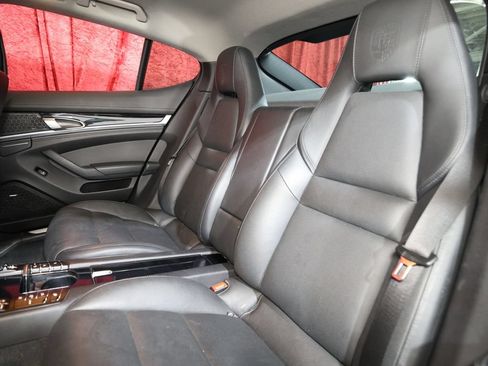Used 2016 Porsche Panamera Edition RWD image 14
