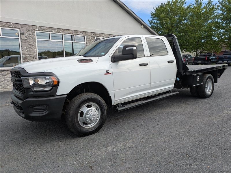 Used 2023 RAM 3500 Tradesman w/ Max Tow Package AWD/4WD image 1