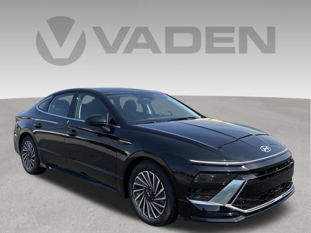 New 2026 Hyundai Sonata SEL FWD image 4