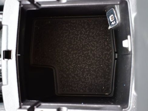 Used 2024 Jeep Wrangler Unlimited AWD/4WD image 44