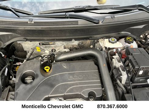 Certified 2024 GMC Terrain SLE w/ Driver Convenience Package FWD image 30
