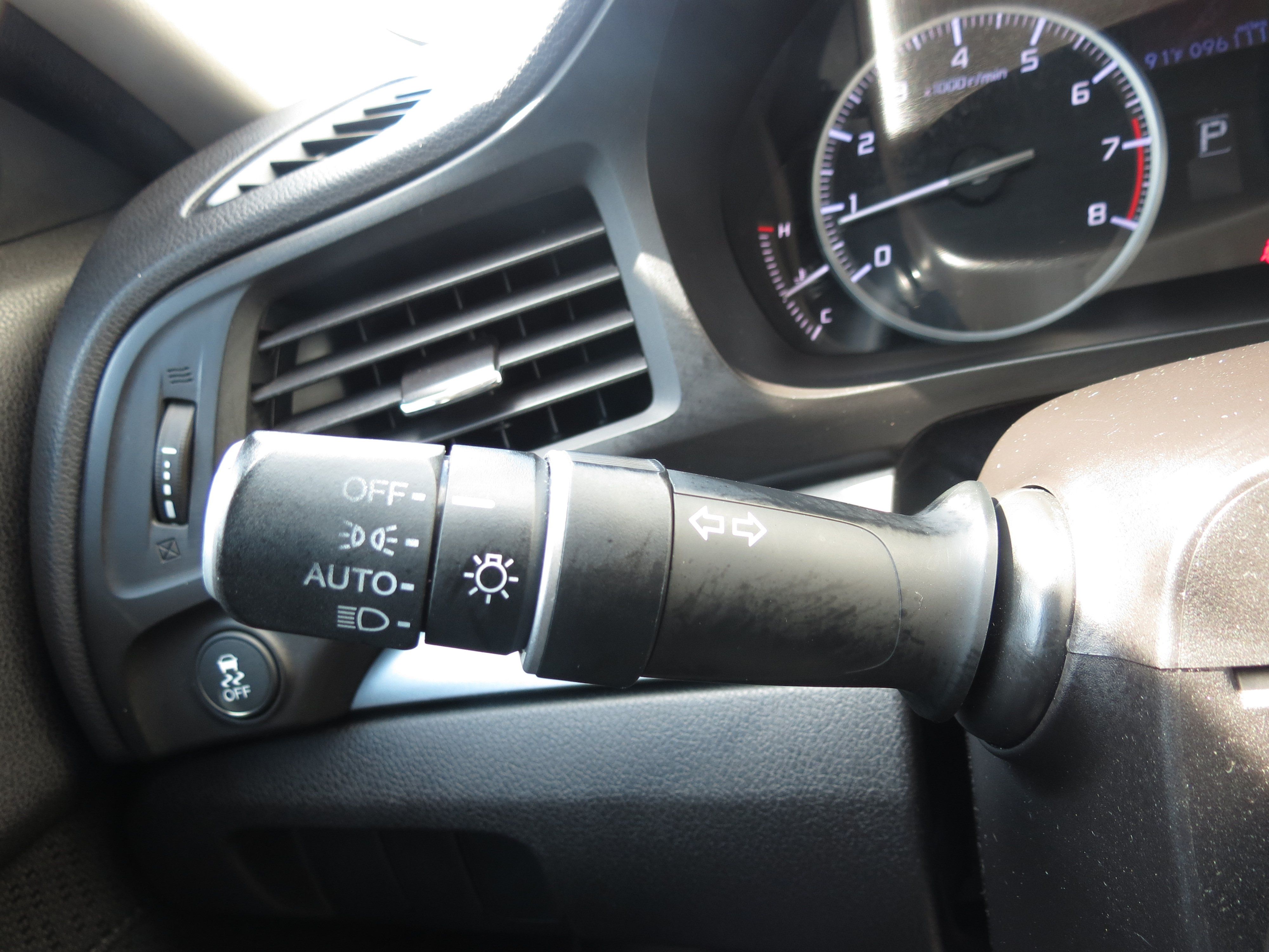 Used 2013 Acura ILX FWD image 20