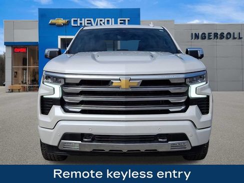Used 2025 Chevrolet Silverado 1500 High Country w/ Technology Package AWD/4WD image 24
