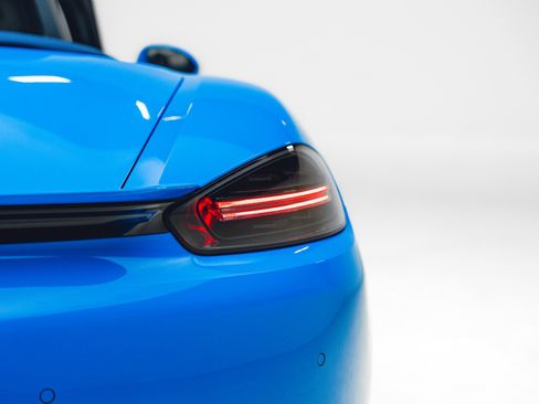 Used 2025 Porsche 718 Boxster GTS w/ Premium Package RWD image 28