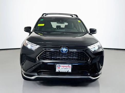 Used 2023 Toyota RAV4 SE w/ Weather & Moonroof Package AWD/4WD image 11
