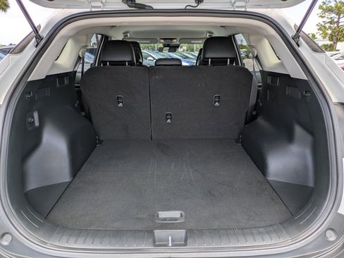 Certified 2023 Kia Sportage EX FWD image 10