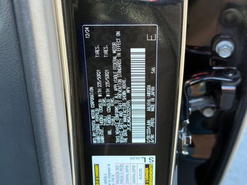 Certified 2025 Lexus RX 450h AWD w/ Convenience Package image 41