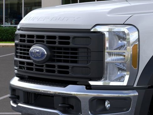 New 2026 Ford F450 XL w/ 360-Degree Camera Package image 17