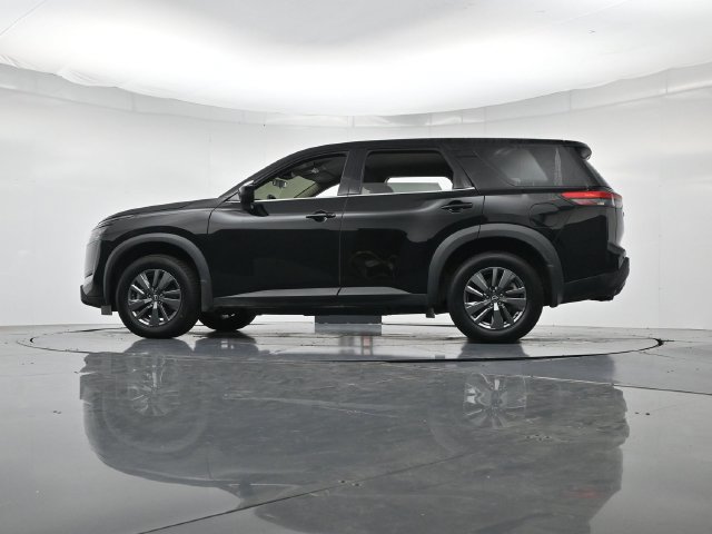 Used 2024 Nissan Pathfinder S FWD image 37