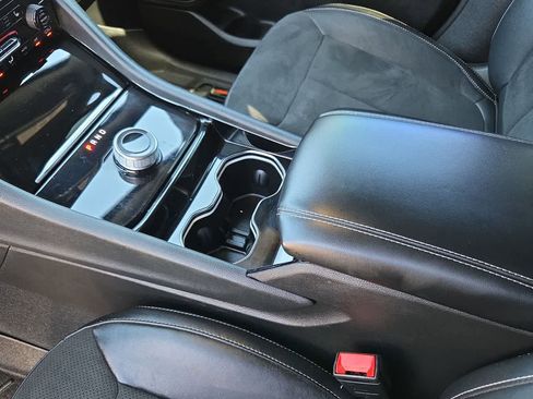 Used 2022 Jeep Grand Cherokee L Laredo image 24