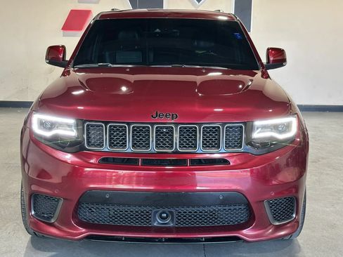 Used 2018 Jeep Grand Cherokee Trackhawk w/ Trailer Tow Group IV AWD/4WD image 2