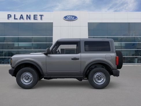New 2025 Ford Bronco 2-Door image 3