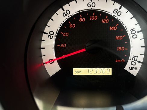 Used 2013 Toyota Tacoma PreRunner image 15