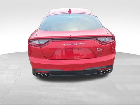 Used 2020 Kia Stinger GT2 image 5