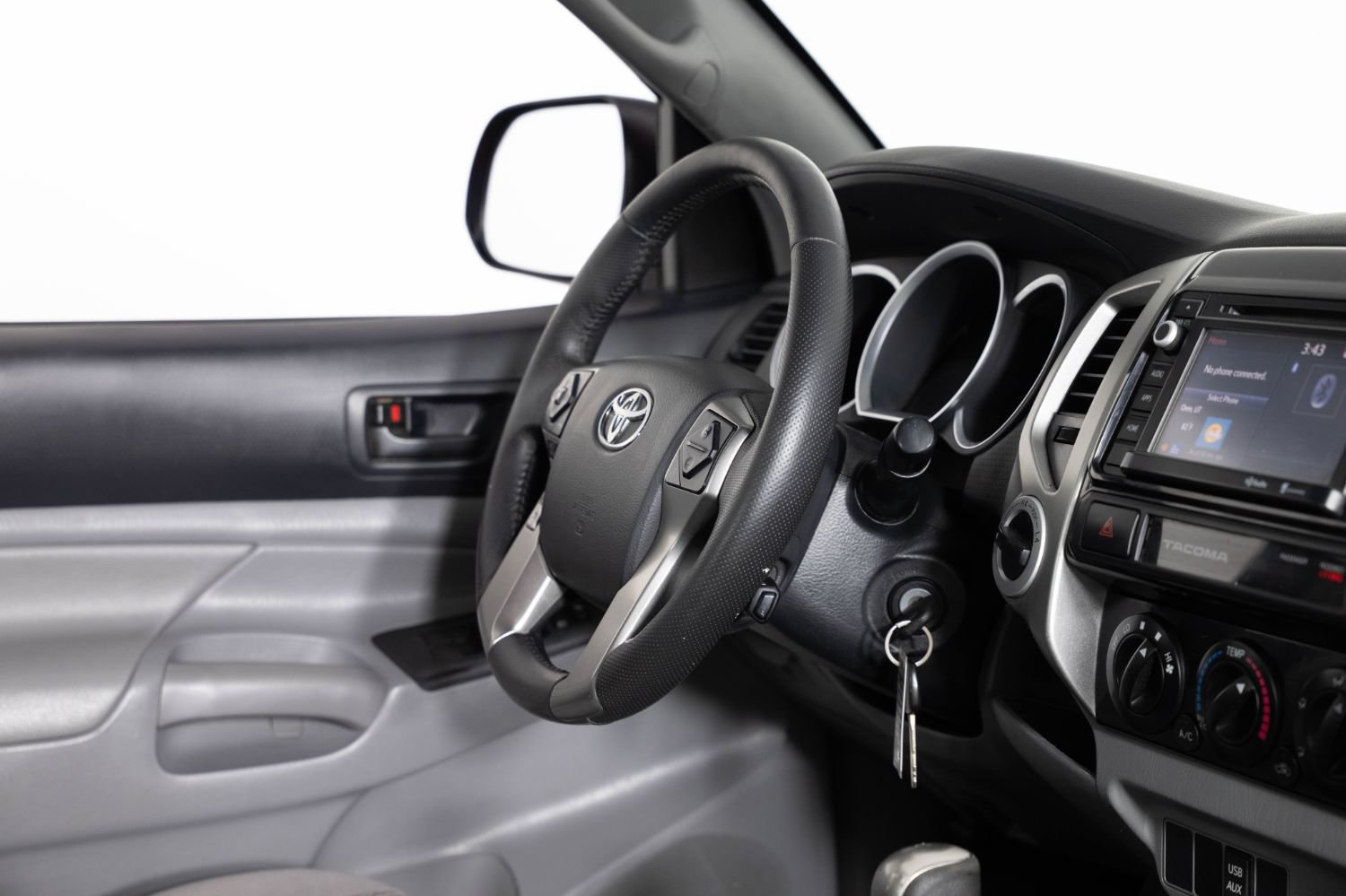 Used 2015 Toyota Tacoma 4x4 Double Cab w/ SR5 Package image 23