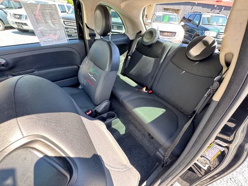 Used 2016 FIAT 500 Pop w/ Italia Package FWD image 10
