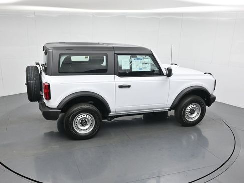 New 2025 Ford Bronco 2-Door image 27