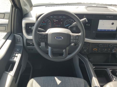 New 2026 Ford F250 XLT w/ FX4 Off-Road Package image 14