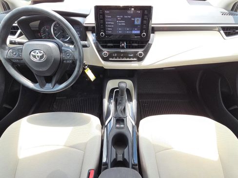 Certified 2022 Toyota Corolla LE FWD image 12