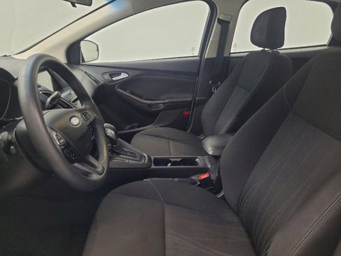 Used 2018 Ford Focus SEL FWD image 17