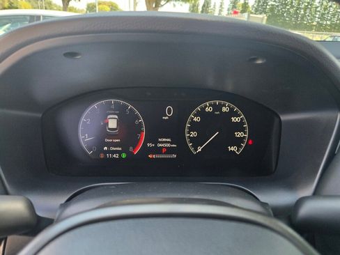 Certified 2024 Honda HR-V LX image 20