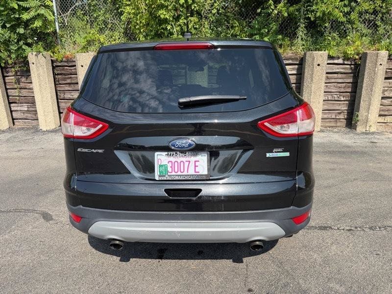 Used 2015 Ford Escape SE FWD image 25
