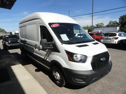 Used 2023 Ford Transit 250 148 High Roof AWD image 5