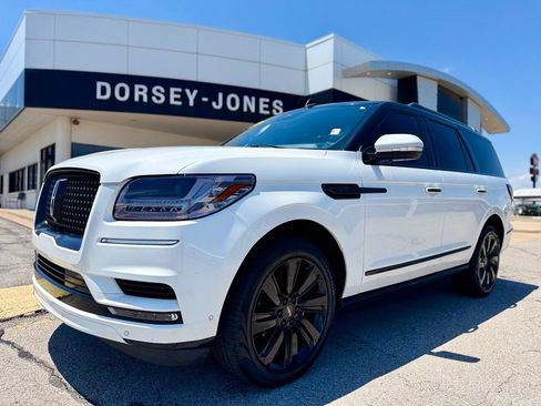 Used 2021 Lincoln Navigator Reserve AWD/4WD image 1