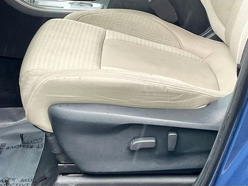 Used 2022 Subaru Ascent Premium w/ Convenience Package image 18