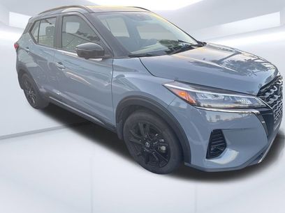 Used 2021 Nissan Kicks SR