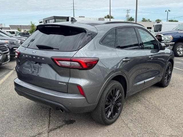Used 2023 Ford Escape ST-Line Elite AWD/4WD image 5