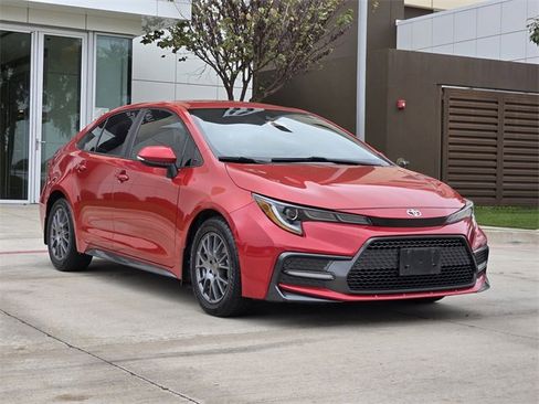 Used 2020 Toyota Corolla SE image 3