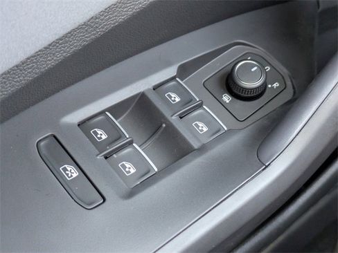 New 2026 Volkswagen Jetta SE image 24