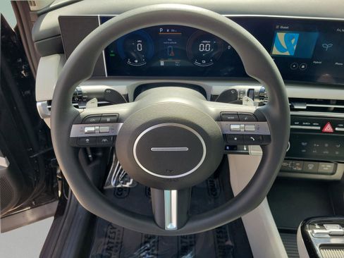 New 2026 Hyundai Tucson Blue SE image 35