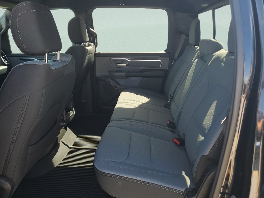 Used 2021 RAM 1500 Big Horn RWD image 10