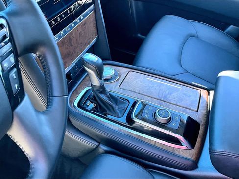 Certified 2024 Nissan Armada SL w/ Captain's Chairs Package image 14