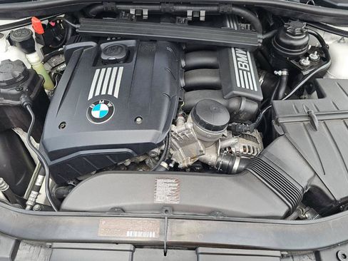 Used 2013 BMW 328i Convertible RWD image 18