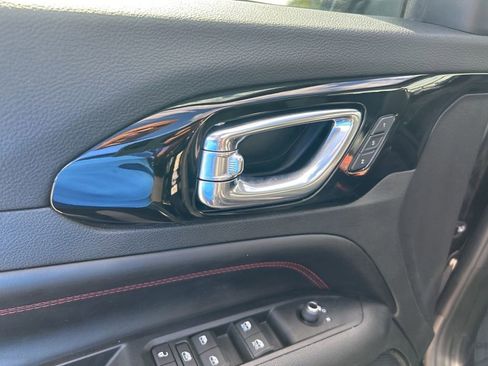 Certified 2022 Jeep Compass Trailhawk w/ Trailhawk Elite Group image 41