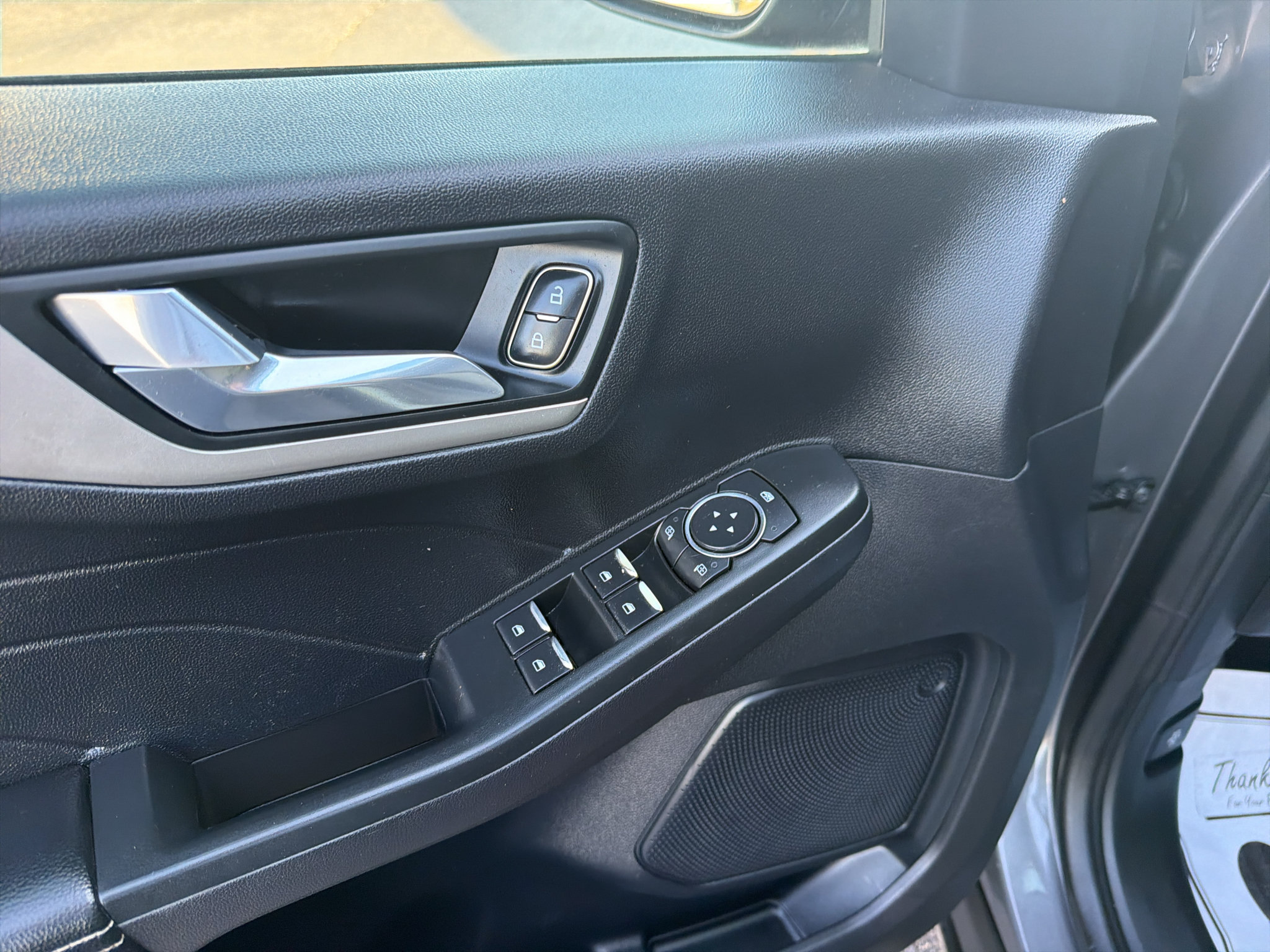 Used 2021 Ford Escape SE w/ SE Sport Appearance Package AWD/4WD image 18