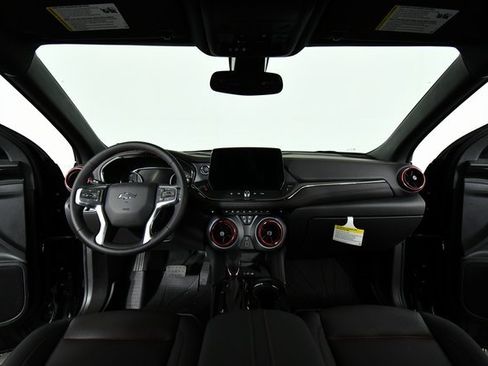 New 2025 Chevrolet Blazer RS w/ LPO, Floor Liner Package image 18