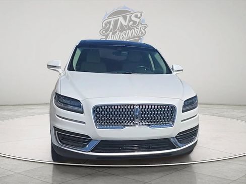 Used 2019 Lincoln Nautilus Reserve AWD/4WD image 2