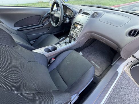 Used 2001 Toyota Celica GT image 13