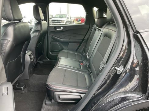 Used 2024 Ford Escape ST-Line image 8