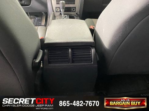 Used 2008 Jeep Grand Cherokee Laredo RWD image 23