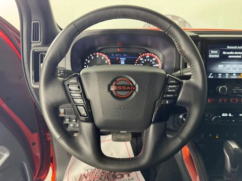 Used 2025 Nissan Frontier PRO-4X w/ Pro Convenience Package AWD/4WD image 13