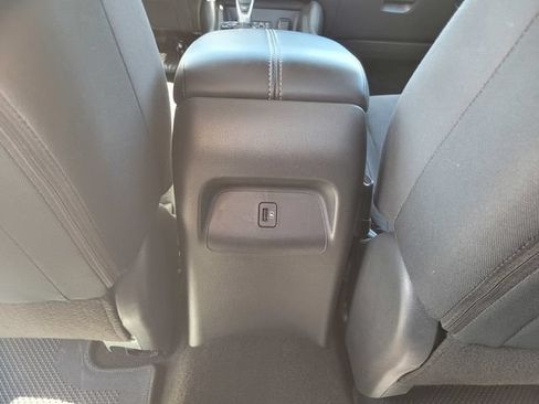 Certified 2025 Nissan Sentra SV w/ All-Weather Package FWD image 17