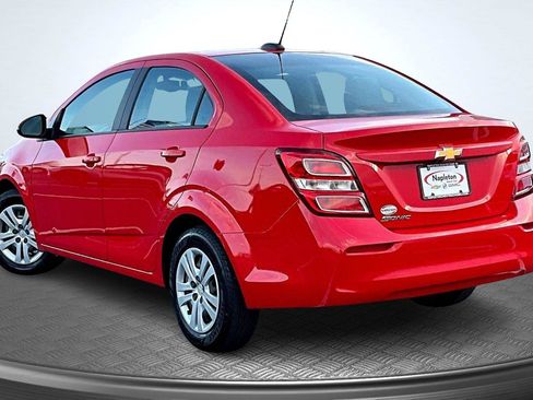 Used 2018 Chevrolet Sonic LS image 13