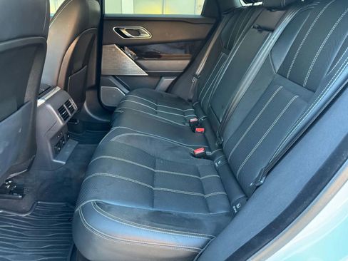 Used 2018 Land Rover Range Rover Velar R-Dynamic SE image 5