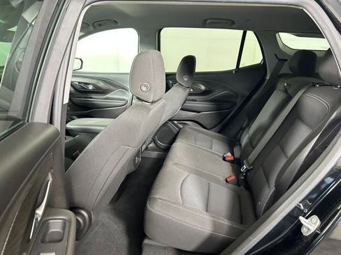 Used 2023 GMC Terrain SLE AWD/4WD image 26